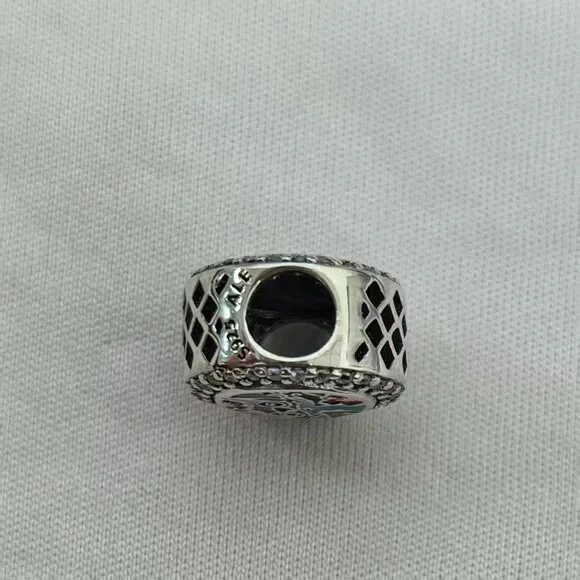 Pandora DISNEYLAND PARIS Stitch button Charm, S925 Silver Jewelry - Picture 4 of 4